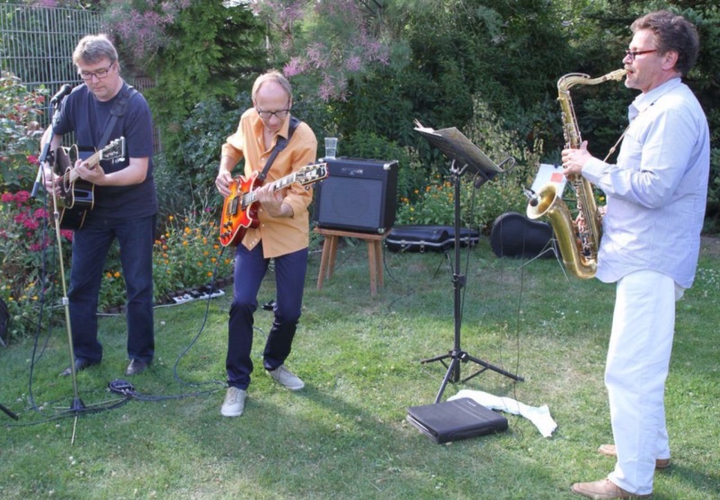 10 Jahre Salon B am See |  Open-Air-Galerie und ein Konzert mit FAR BEYOND